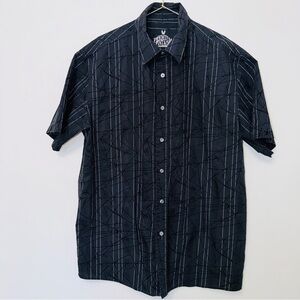 Black Plaid Casual Button-Down Shirt for Men